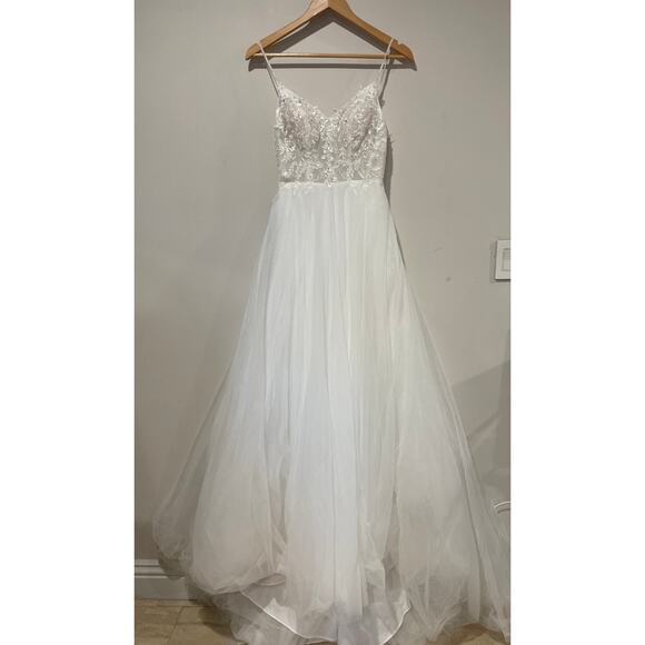 NWT Azazie Tatiana A-Line V-Neck Sequins Tulle Wedding Dress Diamond White Sz 0 - Picture 3 of 11
